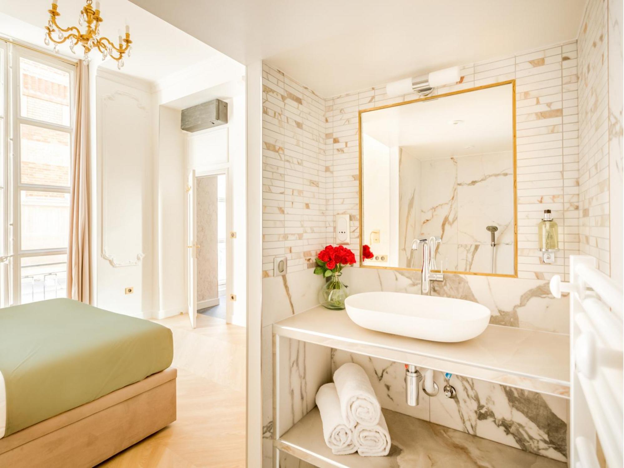 Merveil - Luxury Suite - Louvre - Therese Paris Exterior photo